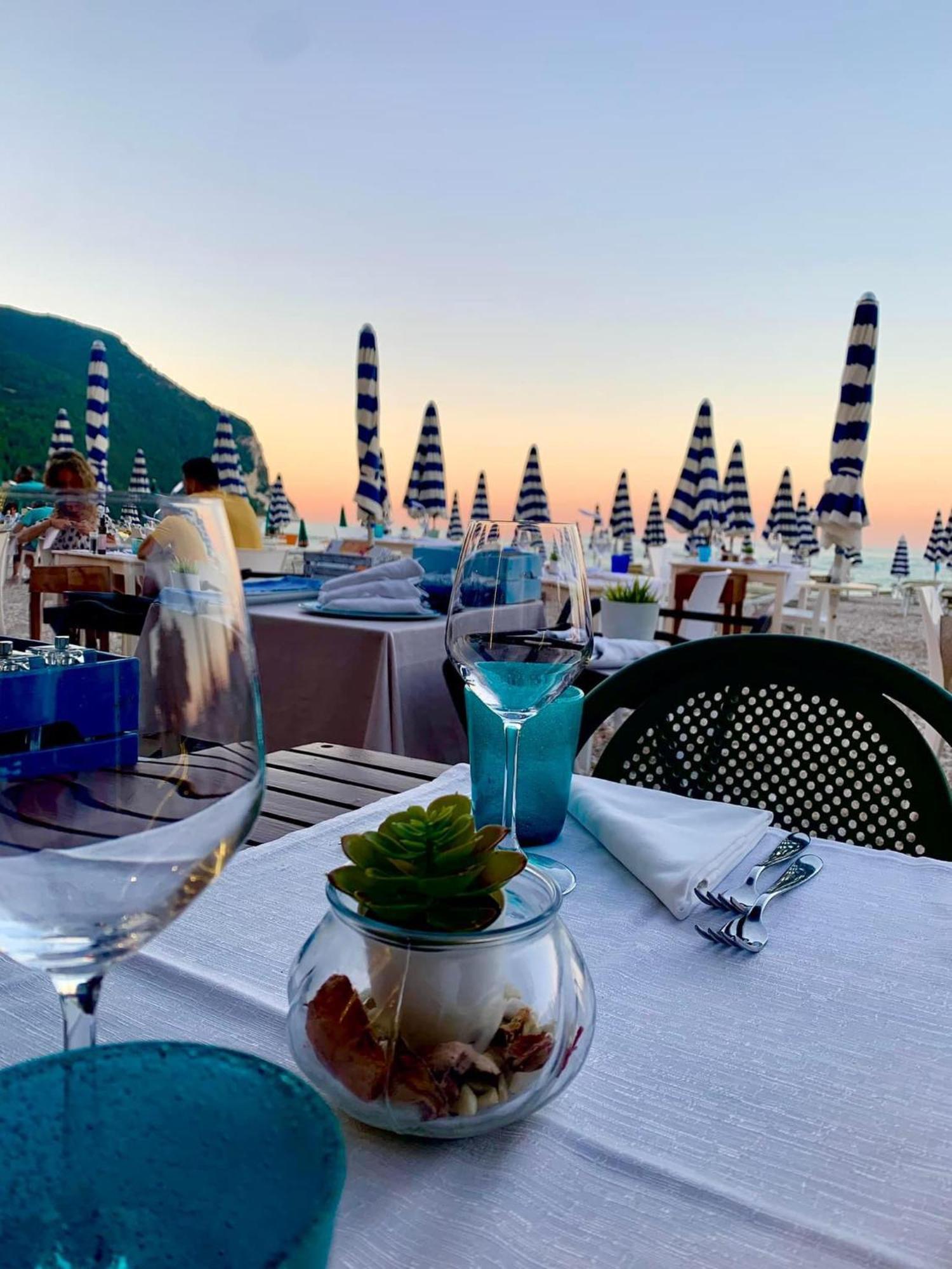Agriturismo Sentiero Delle Fiabe Villa Sirolo Bagian luar foto