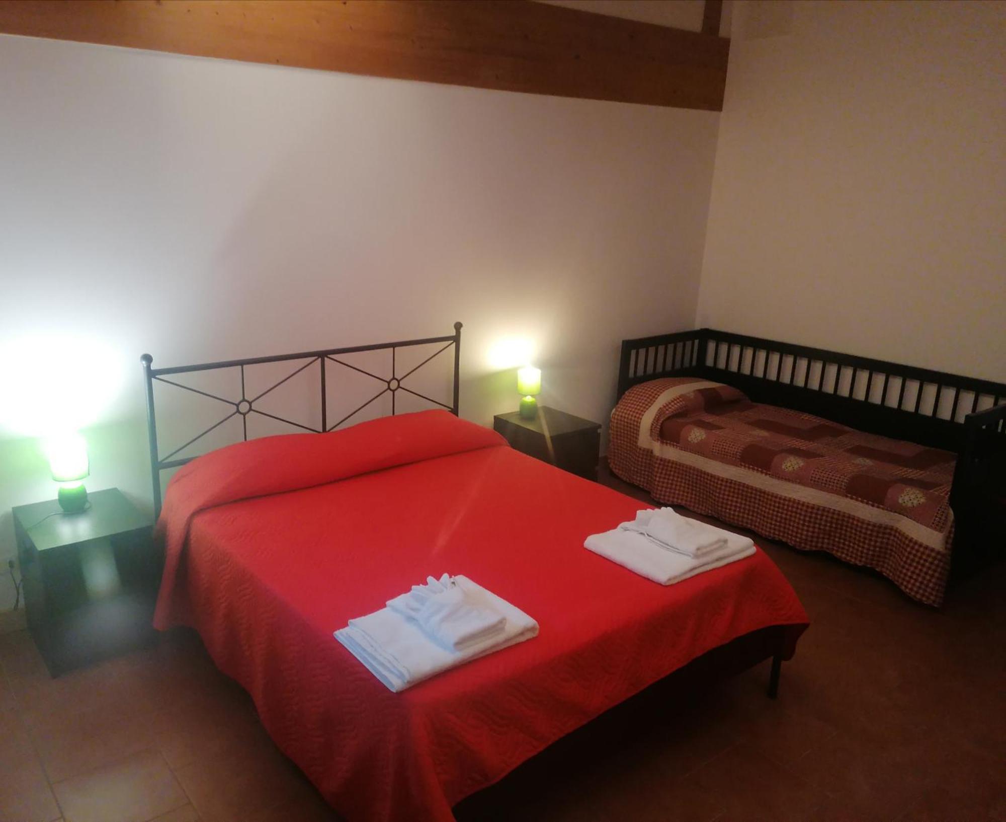 Agriturismo Sentiero Delle Fiabe Villa Sirolo Ruang foto